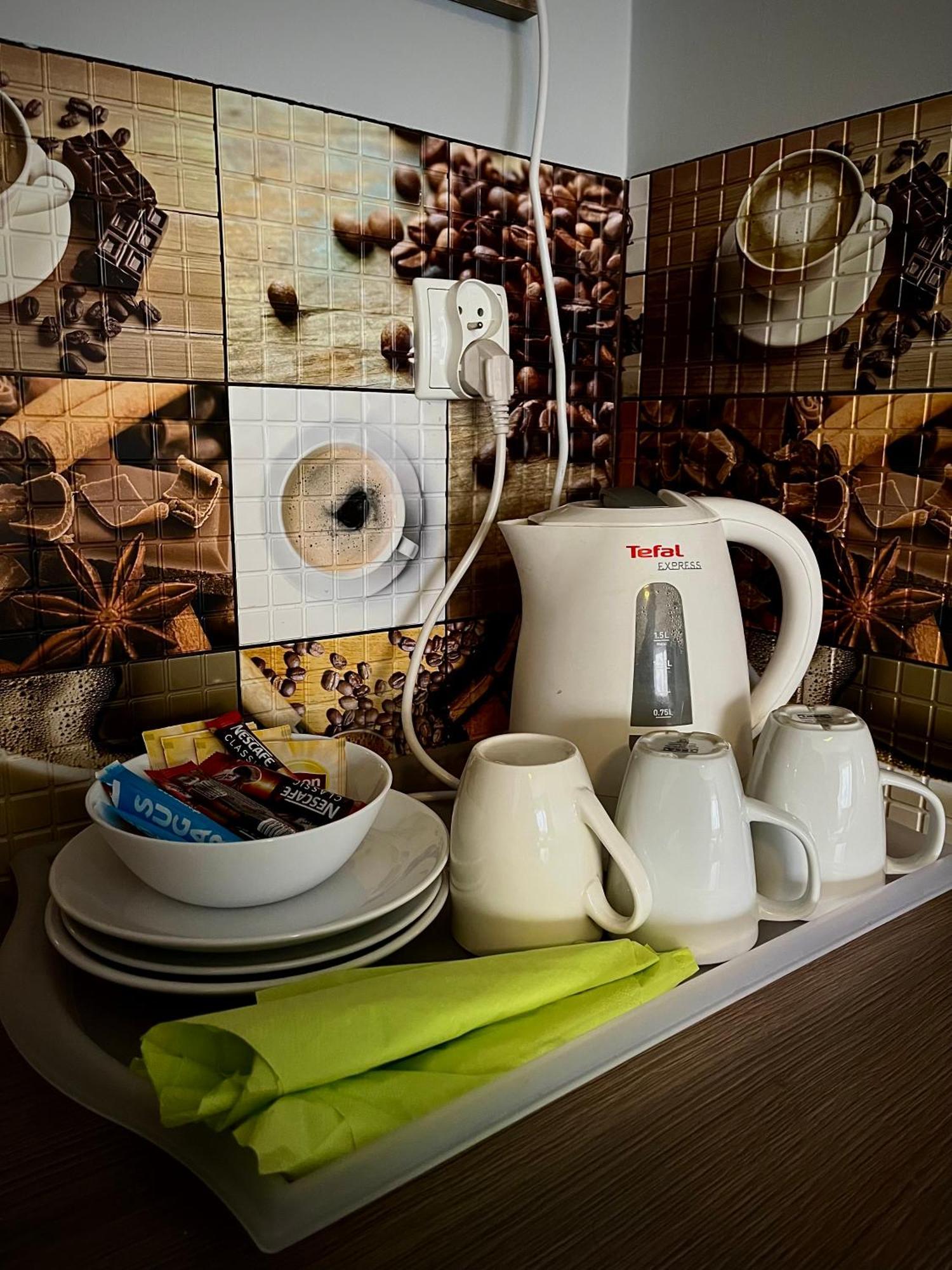 Hostel Azymut Września Esterno foto