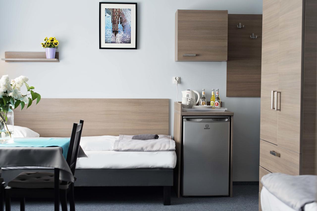 Hostel Azymut Września Esterno foto